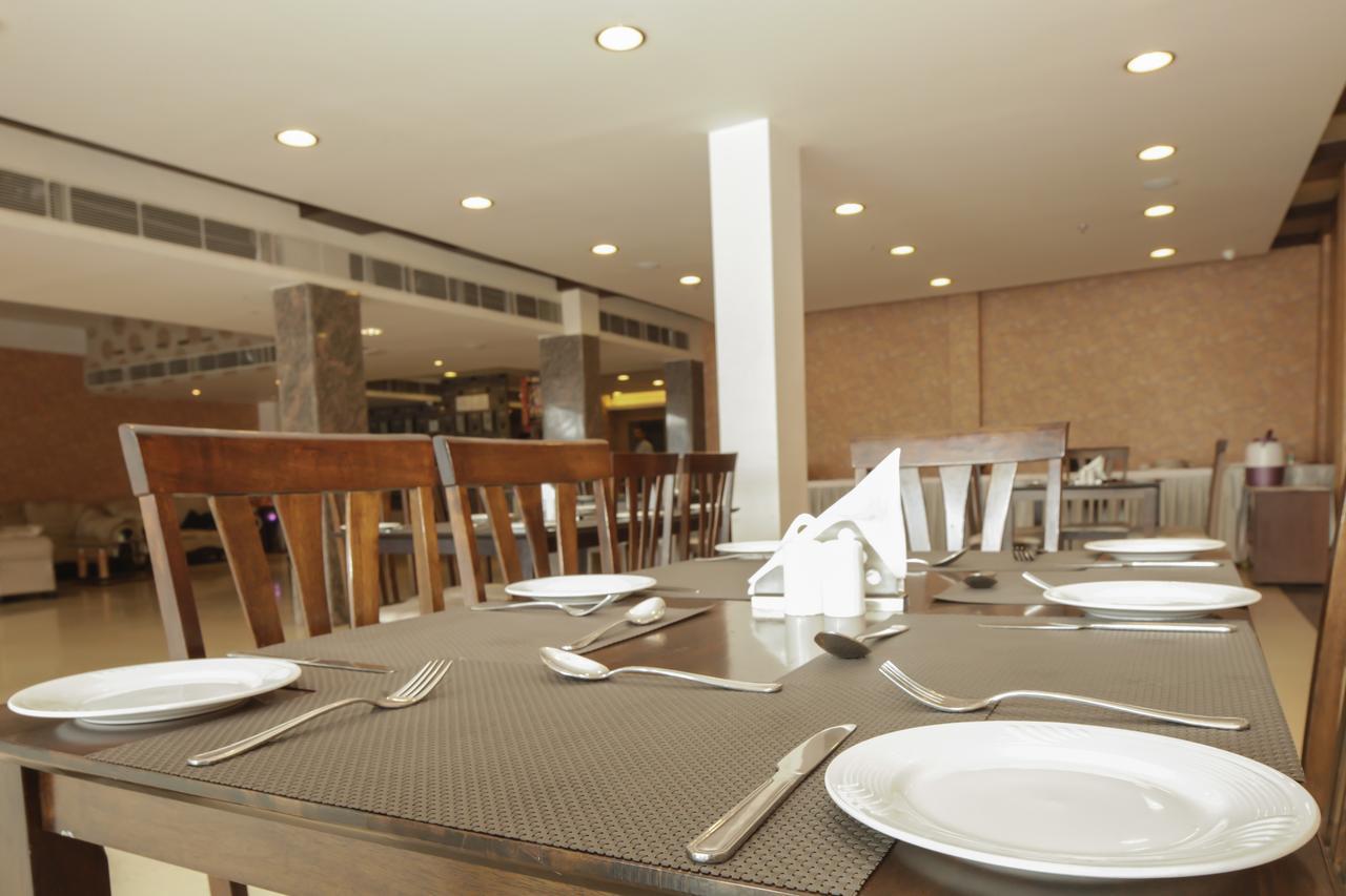 Capital O 7331 Hotel Downtown New Delhi Luaran gambar