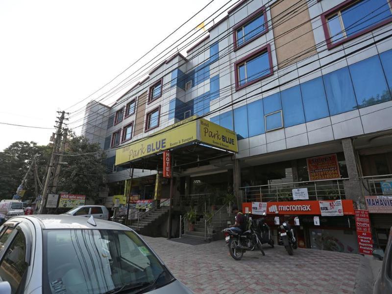 Capital O 7331 Hotel Downtown New Delhi Luaran gambar