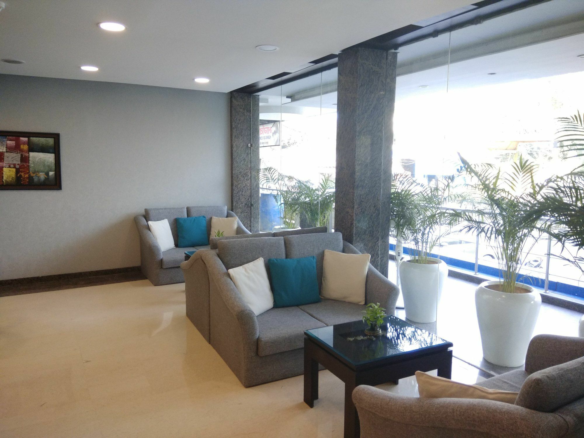 Capital O 7331 Hotel Downtown New Delhi Luaran gambar